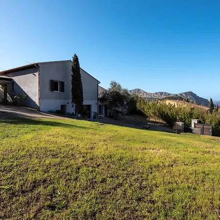 Bellu Querciu Holiday home *