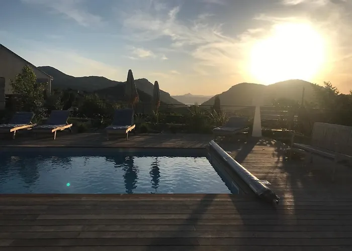 Bellu Querciu Патримонио